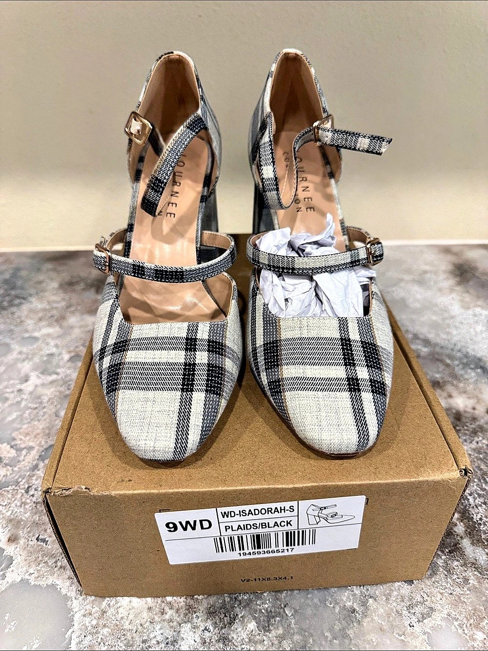 Journee Collection ISadorah-S Plaid Mary Jane Heels in Black & White US 9wide NW